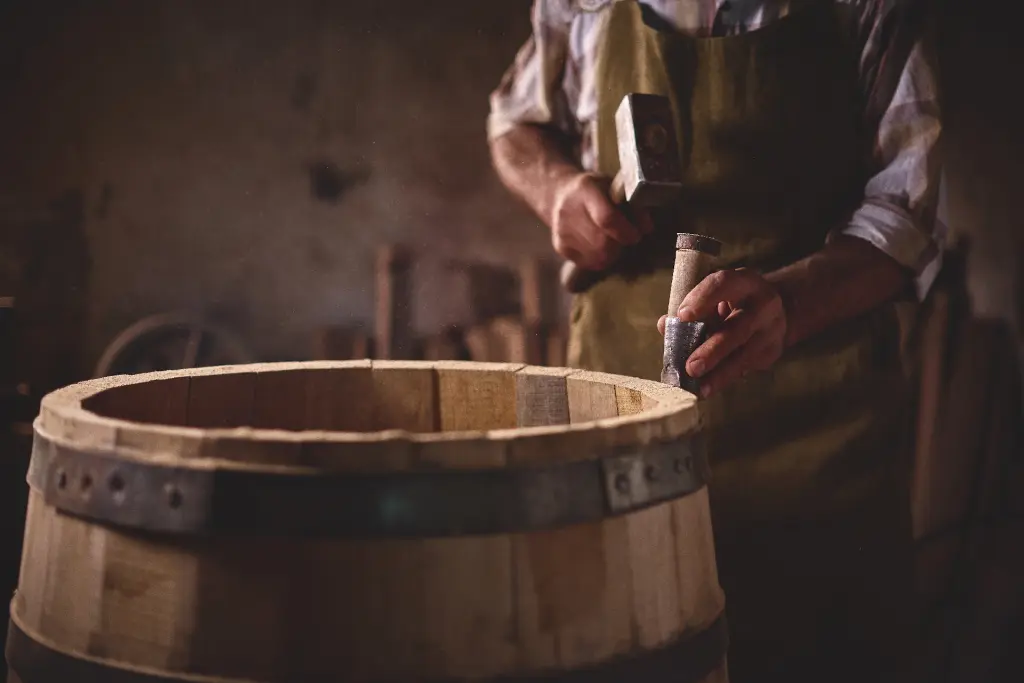 THE ANCIENT ART OF COOPERS